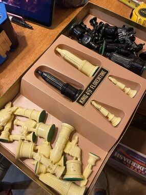 Kingsway Florentine Chessmen Set (c) 1947 4" King The Royal Game Of Chess NICE